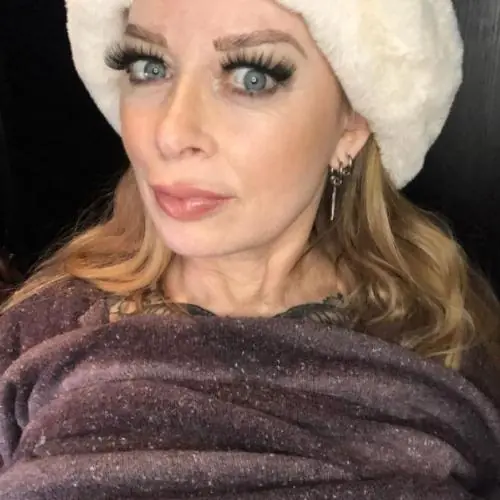 hammertittening image 0