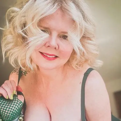 kesseelenakisss image 0