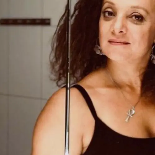 affaremitpaulaa image 0